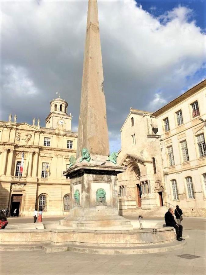 L'Appart De La Rue Balze Arles Exterior photo
